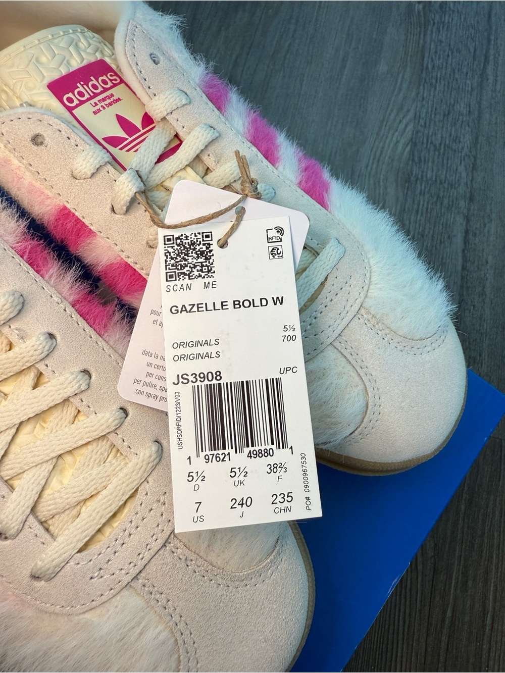 NWT Women’s Adidas Gazelle Bold Size 7 Shock Pink White Gold Brand New Sneakers! - Picture 13 of 14